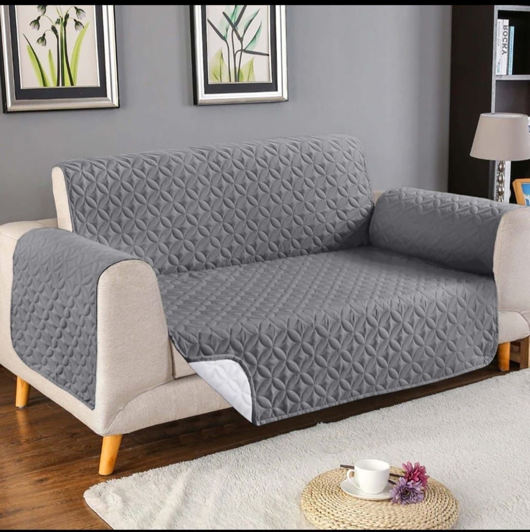 Ultrasonically Punched Quilted Microfiber Sofa Protector